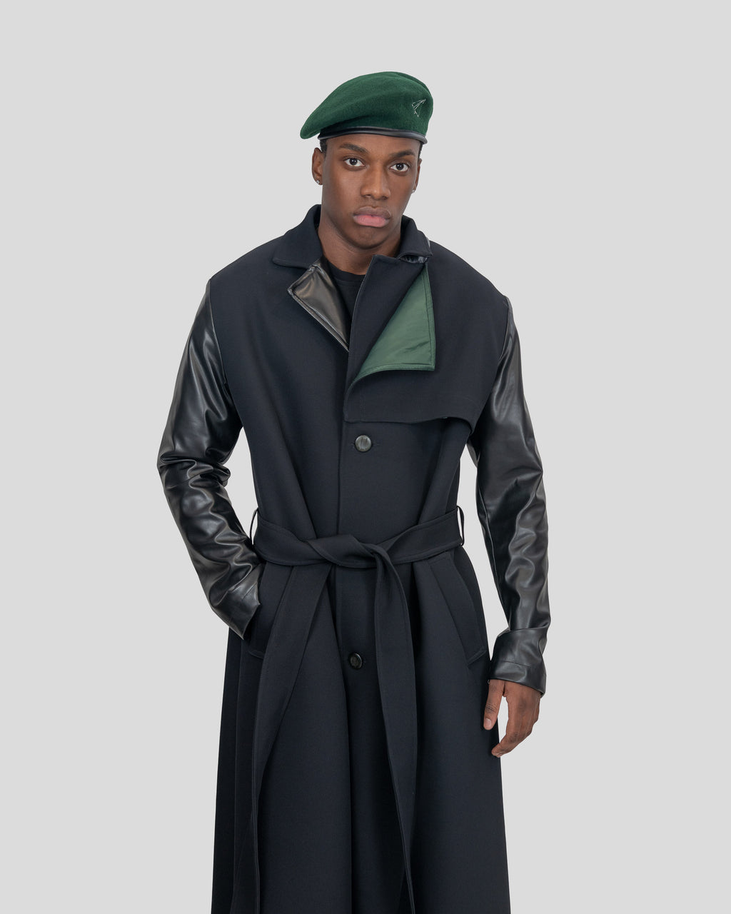 SIGNATURE OVERCOAT
