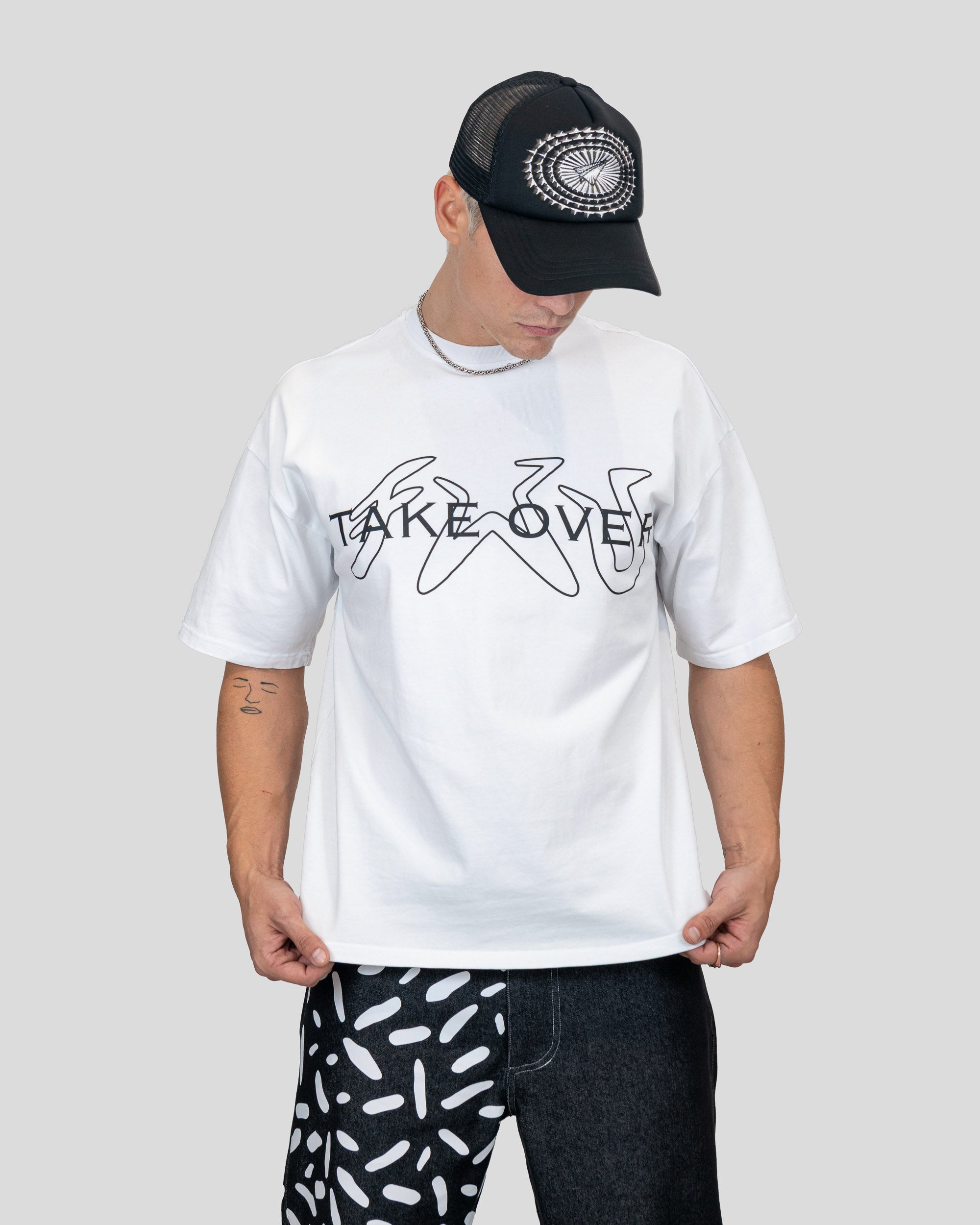 TAKEOVER SHIRT