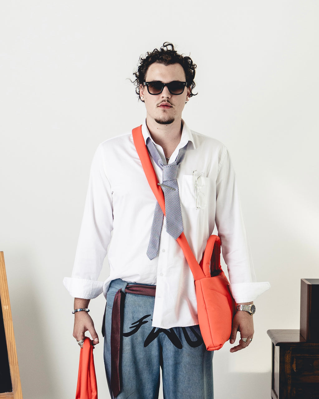 ORANGE TRIANGLE PUFF BAG