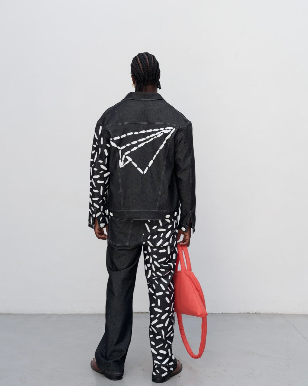 WHITE STRIPS DENIM JEANS